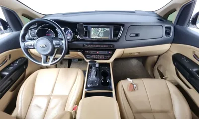 Kia Canival 2017, 117121 км, за 12500000 KRW - фото 7