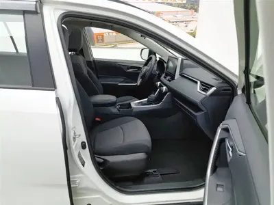 Toyota RAV4 2021, 77300 км, за 86900 CNY - фото 23