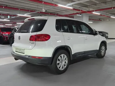 Volkswagen Tiguan 2014, 62236 км, за 7500000 KRW