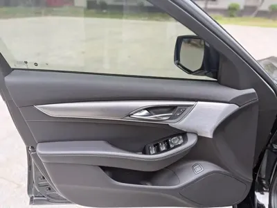 Cadillac CT5 2021, 98000 км, за 109800 CNY
