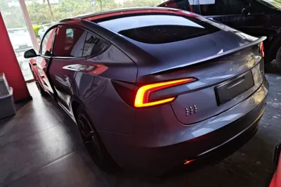 Tesla Model 3 2024, 35800 км, за 288111.53 CNY
