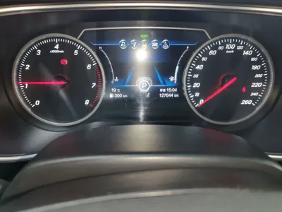 Hongqi H5 2020, 127600 км, за 53548.06 CNY - фото 9