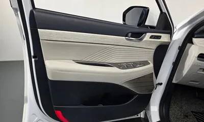 Hyundai Palisade 2023, 43803 км, за 36500000 KRW - фото 24