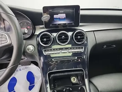 Mercedes-Benz C-Class 2018, 91310 км, за 13500000 KRW - фото 10