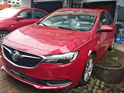 Buick Excelle 2017, 80700 км, за 20700 CNY - фото 1