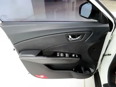 KG_Mobility_Ssangyong TIBOLI 2017, 89788 км, за 8300000 KRW - фото 14