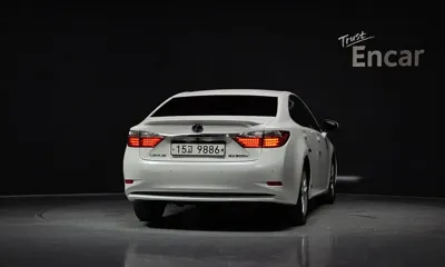 Lexus ES 2015, 140853 км, за 16990000 KRW