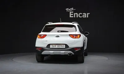 Kia Stonic 2018, 105719 км, за 9000000 KRW