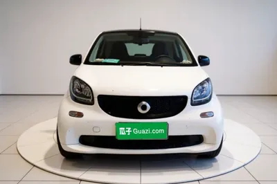 Smart Fortwo 2015, 82000 км, за 51997.67 CNY - фото 2