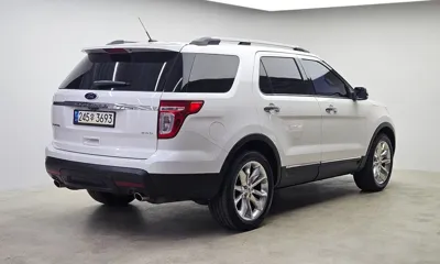 Ford Explorer 2015, 147153 км, за 7800000 KRW