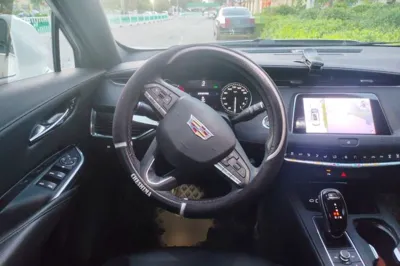 Cadillac XT4 2020, 42900 км, за 95708.61 CNY - фото 11