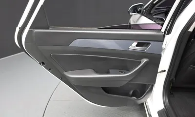 Hyundai Sonata 2017, 78025 км, за 12300000 KRW - фото 25
