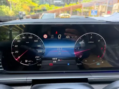 Mercedes-Benz GLS-Class 2026, 20 км, за 170000000 KRW - фото 7