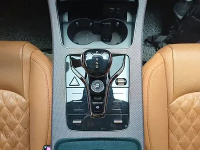 BYD Han 2022, 52100 км, за 106300 CNY - фото 14