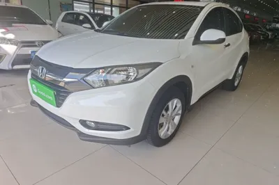 Honda Vezel · 2015 год