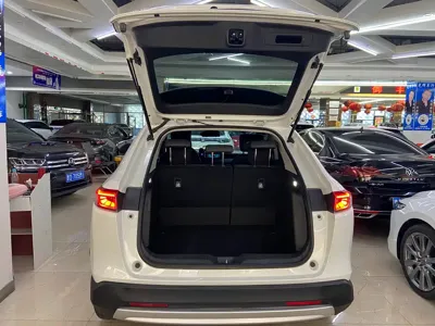 Honda Vezel 2023, 34000 км, за 123800 CNY - фото 12