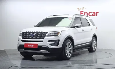 Ford Explorer · 2017 год