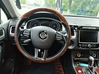 Volkswagen Touareg 2013, 130000 км, за 59800 CNY - фото 9