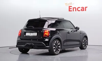 MINI Cooper 2022, 23713 км, за 20900000 KRW