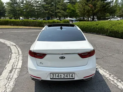 Kia K7 2018, 142555 км, за 12490000 KRW