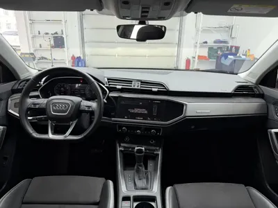 Audi Q3 2023, 34000 км, за 202800 CNY - фото 9