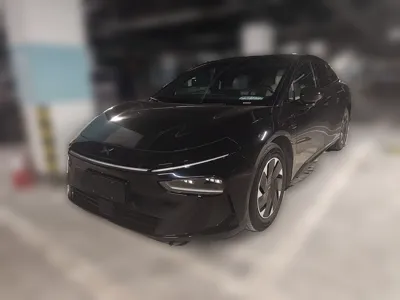 Xpeng P7+ · 2024 год