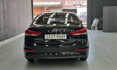 Hyundai Avante 2018, 115000 км, за 9600000 KRW