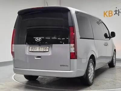 Hyundai Staria 2022, 161788 км, за 15700000 KRW