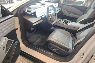 Geely Galaxy E8 2025, 11600 км, за 147060.47 CNY - фото 18