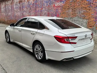 Honda Accord 2019, 64000 км, за 79800 CNY