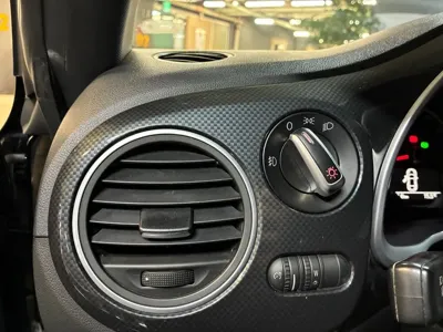 Volkswagen Beatle 2013, 139000 км, за 8790000 KRW - фото 15