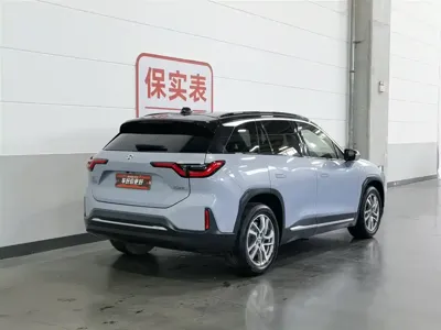 Nio ES6 2021, 71600 км, за 93800 CNY