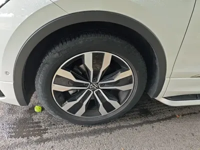 Volkswagen Tiguan L 2022, 74200 км, за 102600 CNY - фото 23