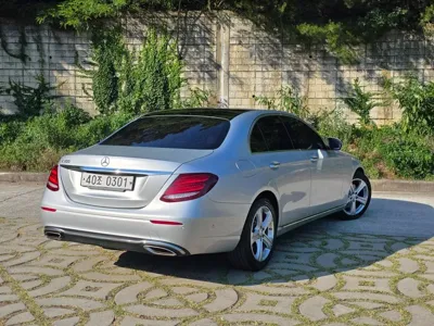 Mercedes-Benz E-Class 2017, 187488 км, за 16000000 KRW - фото 2