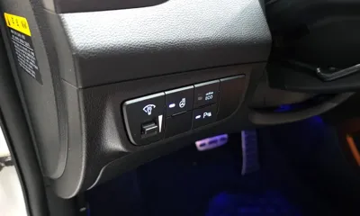 Hyundai Veloster 2016, 101581 км, за 6900000 KRW - фото 18