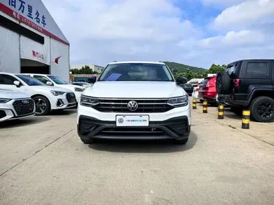 Volkswagen Tiguan L 2024, 23000 км, за 109900 CNY