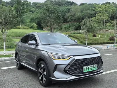 BYD PLUS New Energy 2022, 70000 км, за 59800 CNY
