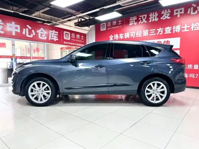 Acura RDX 2023, 60000 км, за 99800 CNY