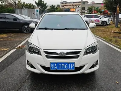 Toyota Corolla 2013, 200000 км, за 24800 CNY