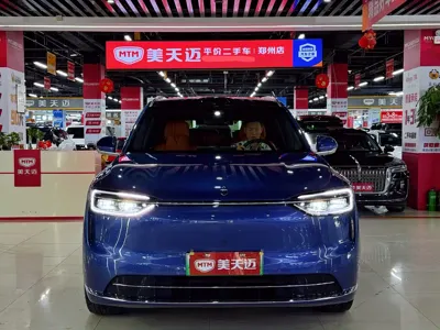 AITO 问界 AITO M7 2025, 12000 км, за 279800 CNY