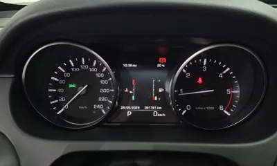 Land Rover Discovery Sport 2016, 81781 км, за 10000000 KRW - фото 8