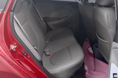 Hyundai Verna (older generation) 2016, 56400 км, за 33645.6 CNY - фото 16