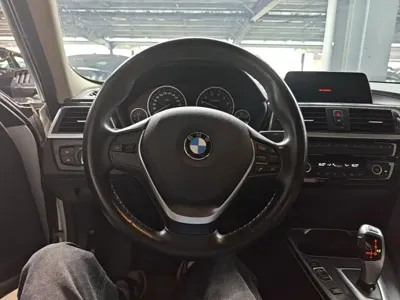 BMW 3 Series 2018, 110500 км, за 71400 CNY