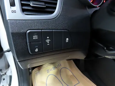 Hyundai Avante 2015, 107738 км, за 5900000 KRW - фото 15