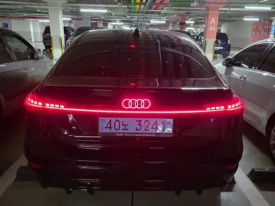 Audi A6 e-tron 2025, 13000 км, за 79630000 KRW
