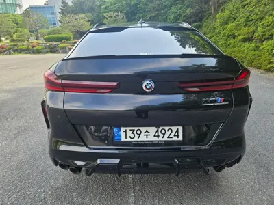 BMW X6M 2023, 19573 км, за 90090000 KRW