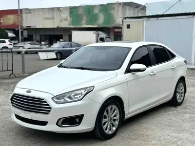 Ford Escort · 2017 год