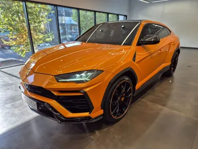 Lamborghini Urus · 2022 год