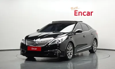 Hyundai Grandeur · 2015 год