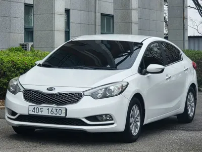 Kia K3 · 2013 год